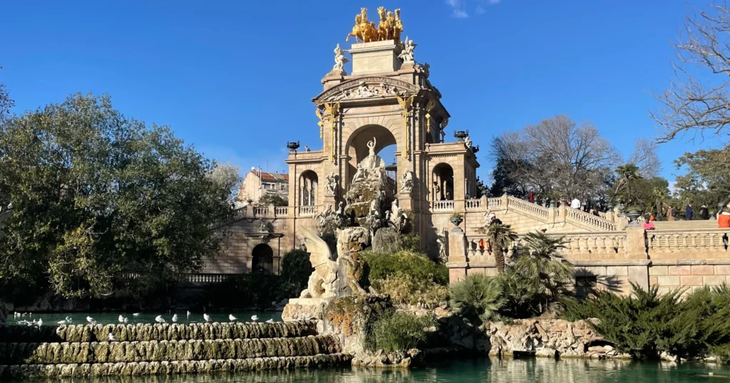 Barcelona Ciudella Park fountain and monument