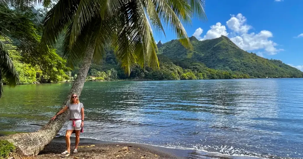 Moorea Cook Bay Palm Tree and Meghan