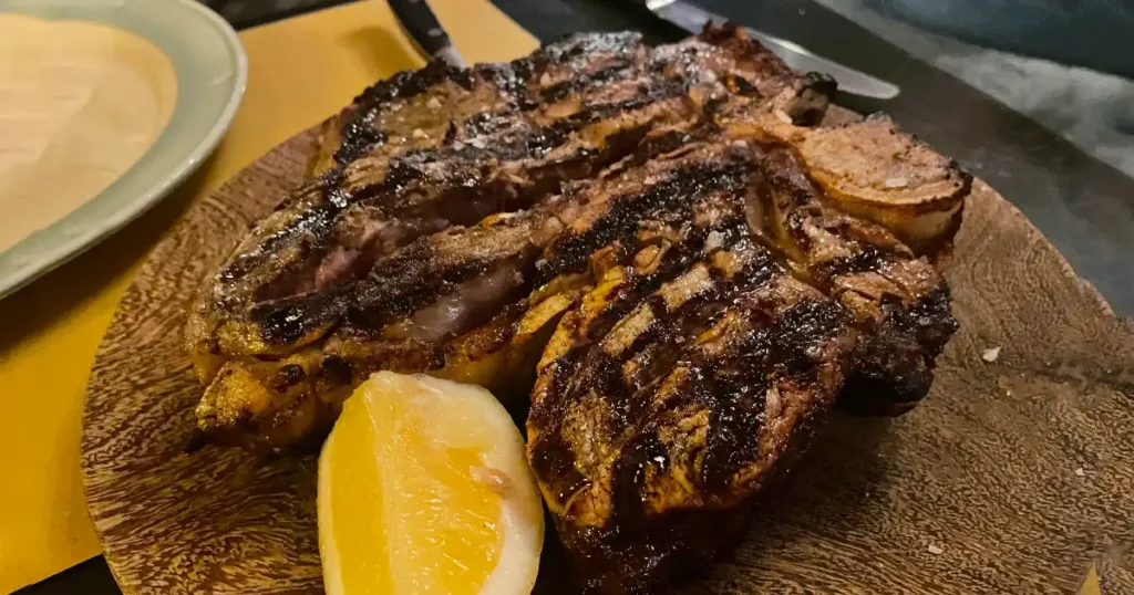 Florentine Steak with lemon