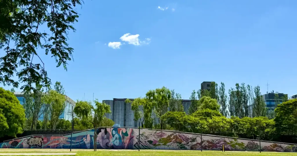 Parque Nujeras a beutiful park dedicated to the women of Buenos Aires